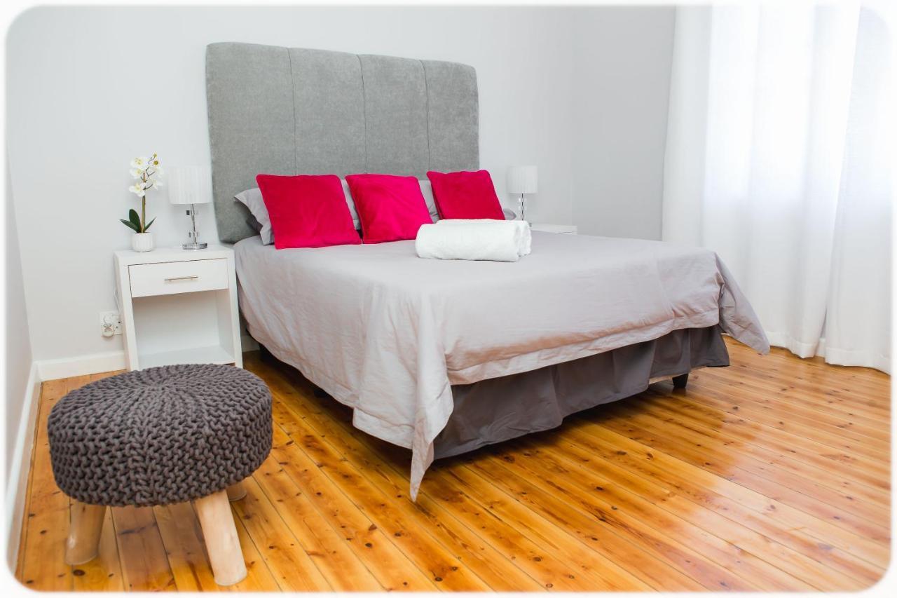 Wave N' Sea Holiday home *